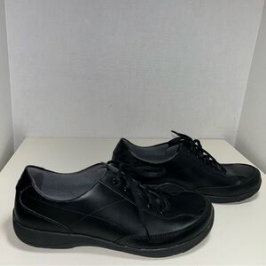 Dansko Emma Black Leather Lace-Up Comfort Casual Oxford Shoe